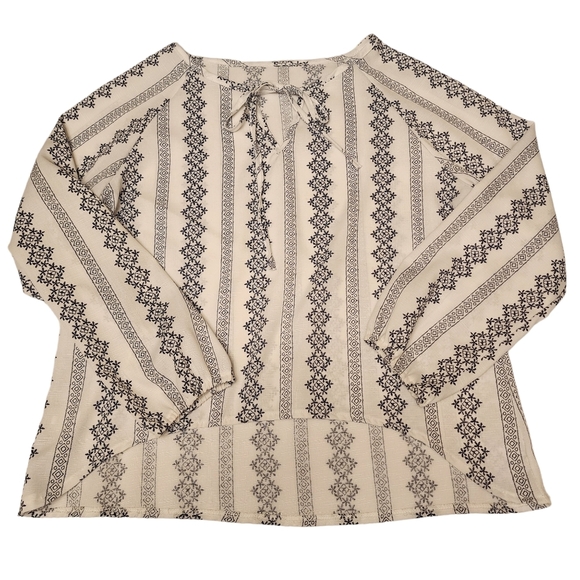 White Floral Folk Pheasant Blouse Size XL - Picture 5 of 11